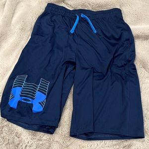 Like new under armor shorts